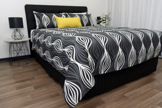 Byron Charcoal Quilt Cover Set