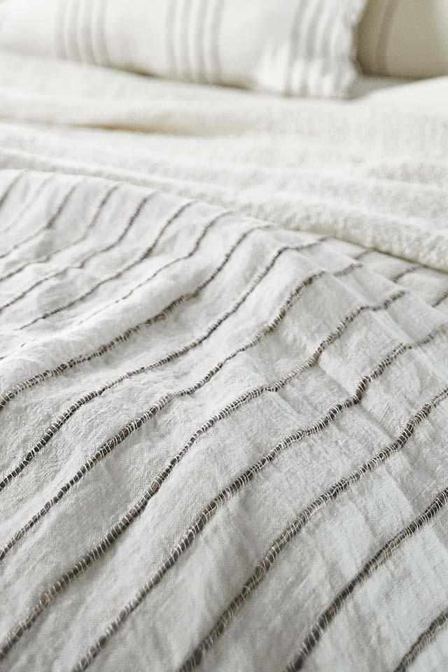 Rock Pool Linen Throw - White w' Natural Stripe
