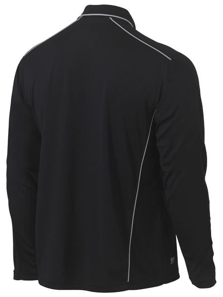 A black coloured work polo tee for men with ribbed collar neck. It has two buttons and reflective piping detail. Made up of polyester fabric that is ideal for an active job.