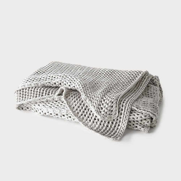 Abrazo Throw - Silver Grey