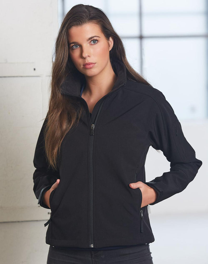 Women Softshell Hi-Tech Jacket