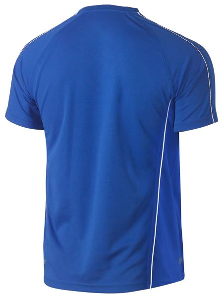 A royal coloured work tee for men with reflective pipe detail. It has a ribbed crew neck with side panels and additional piping. Made up of stretchy polyester that is ideal for an active job.