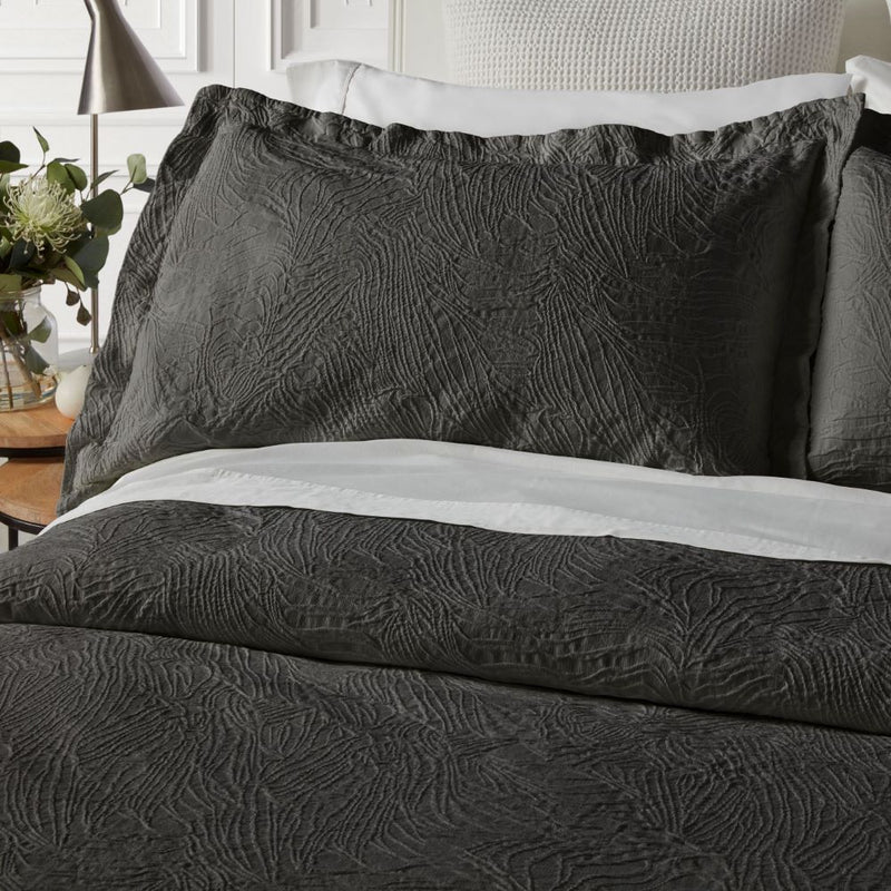 Dunes Bedspread Set