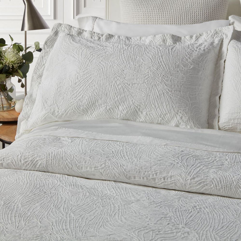 Dunes Bedspread Set