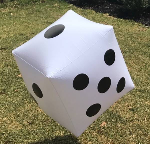 Giant Inflatable Die includes